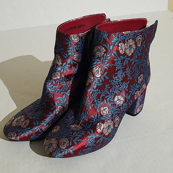 Gianni Bini Shoes - Gianni Bini floral boot heels B68-69